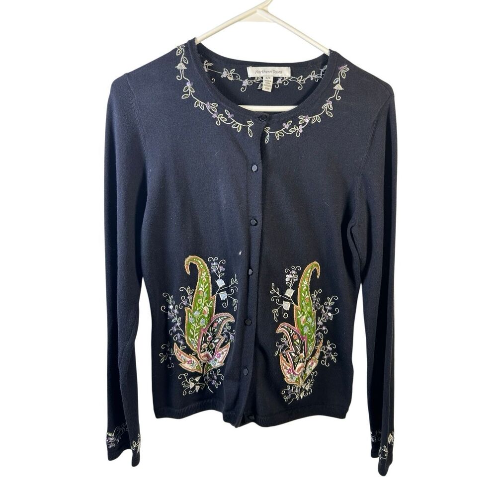 Northern Isles Black button cardigan purple sequins sweater Small S‎ rn#65426